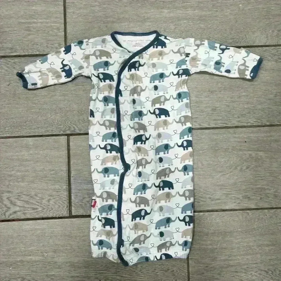 Magnificent Baby Other - Magnificent Baby Baby Magnetic 100% Cotton Sack Gown One Size